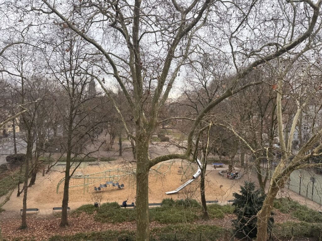 Direkter Blick auf den Rathenauplatz