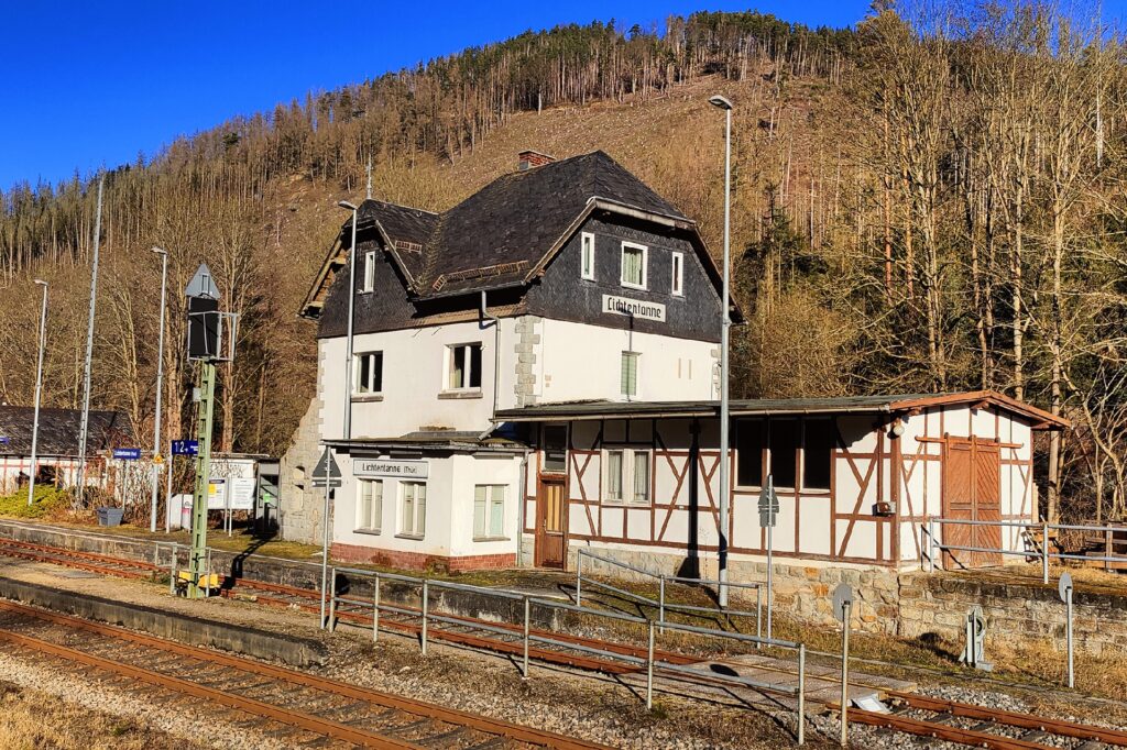 Bahnhof Lichtentanne